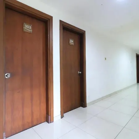 Urbanview Hotel Mroom PH Kemang-3