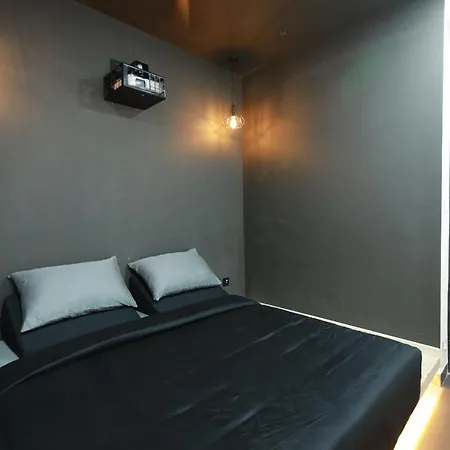 Hotel Cineplex-2