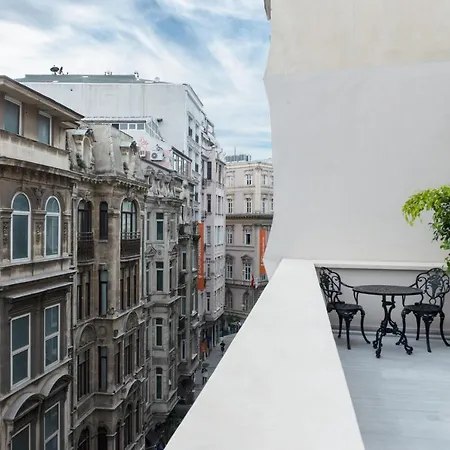 Art Pera Suites-3
