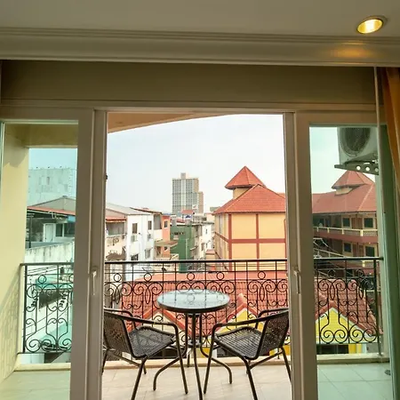 Ivory Palace Hotel-2