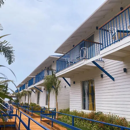 Sandbanks Beach Villas, Morjim-3