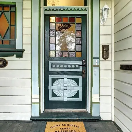 Golden Dreams Inn-2