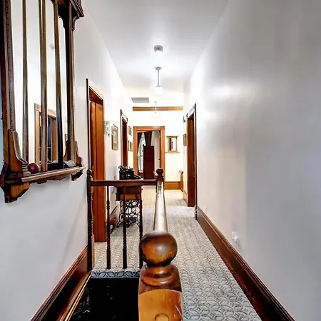 Golden Dreams Inn-3
