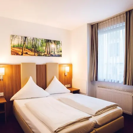 Hotel Domblick Garni-2