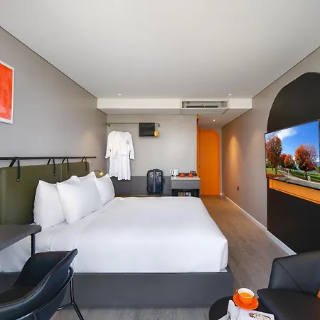 M92 Boutique Da Nang Beach Hotel-2