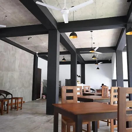 Atrium Hiriketiya-2