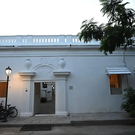 La Cedille - French Heritage House-2