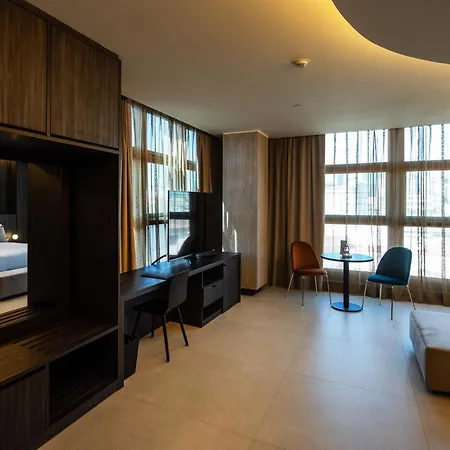 Gold Tower Lifestyle Hotel-3