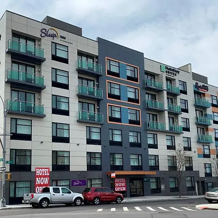 Mainstay Suites-3