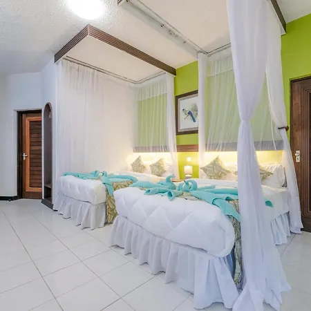 Safari Beach Hotel-2