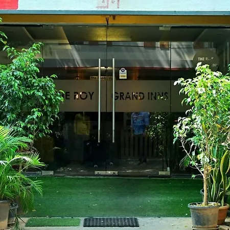 The Roy Grand Inns-2