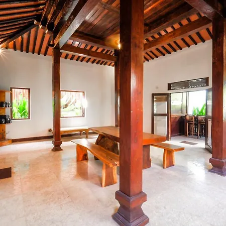 Surfer Paradise Villas Bali-3