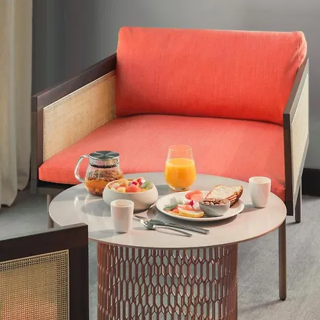 Okko Hotels Paris La Defense-3
