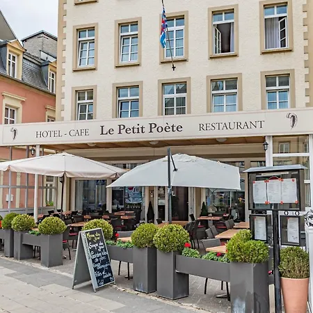 Hotel Le Petit Poete-3