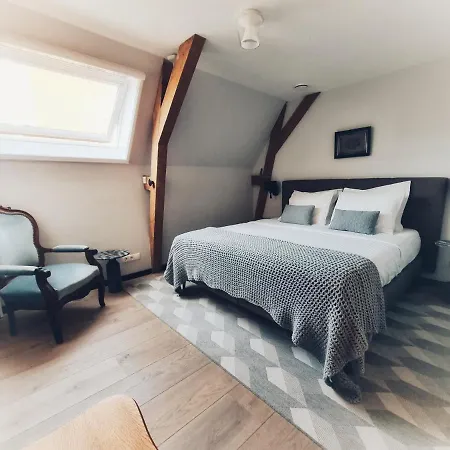 Elf Bed And Breakfast-3