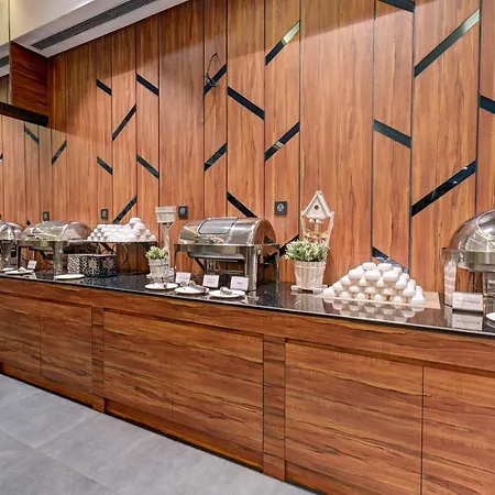 Hotel Tip Top International Pune-2