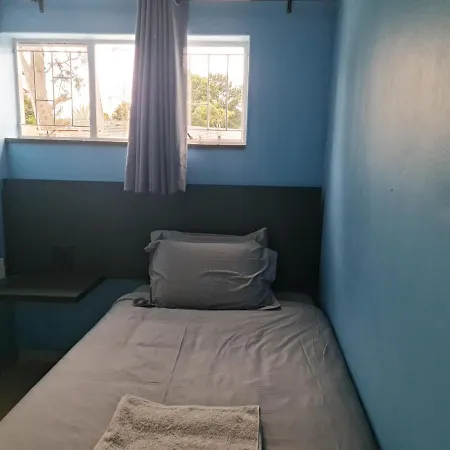 Hasate Guest House ,4 St James Street Oakdale Belliville Cape Town South Africa-2