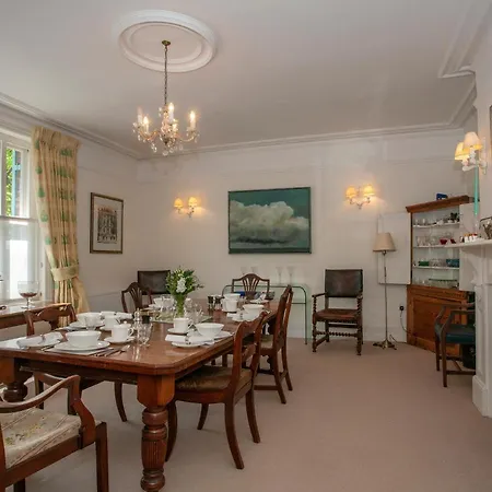 Bear'S Well Guest House-2