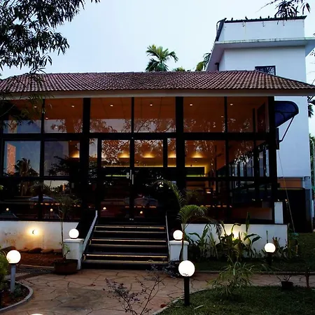 Bamboo Lagoon Backwater Front Resort-3