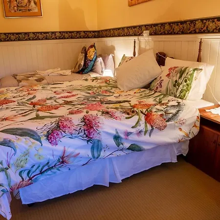 Wagin Cottage Garden Bed And Breakfast-3