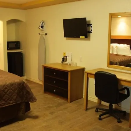 Maverick Inn-3