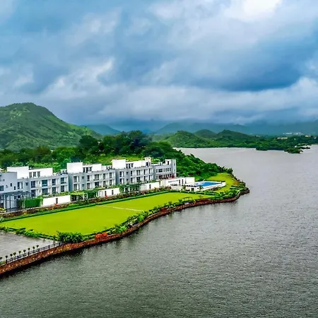 Zana Lakeview Resort - Most Scenic Lakeside Resort-3