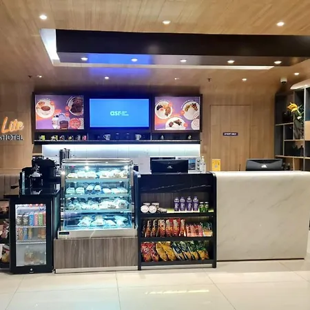 Fox Lite Grogol Jakarta-3