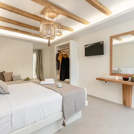 Heavenly Suites & Studios-3