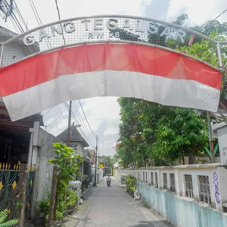 RedDoorz Syariah @ Pakuncen Malioboro Yogyakarta-2