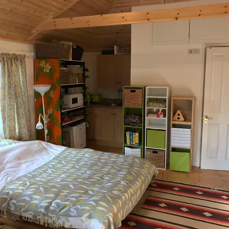Crabapple Cottage B&B-3