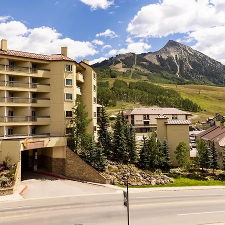 Elevation Hotel & Spa-2
