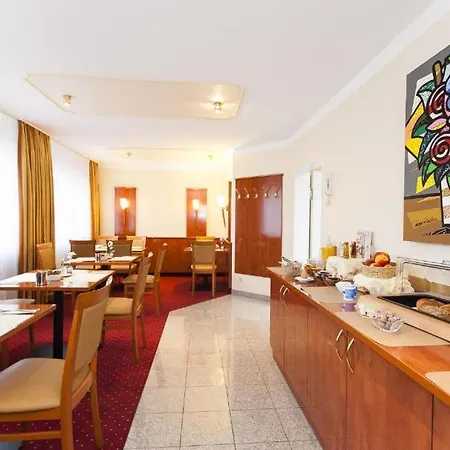 Hotel am Berliner Platz-2
