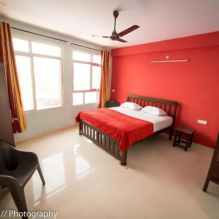 Radhika Palace Hotel-3