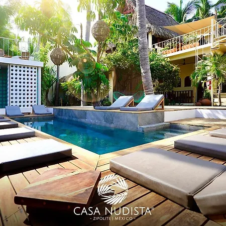 Casa Nudista - LGBT Hotel-3