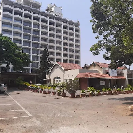 Woodlands-2