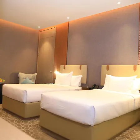 Skylight In-Terminal Hotel-2