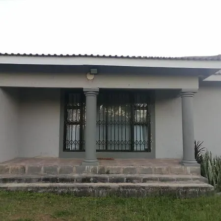 Queens And Kings Lodge-3
