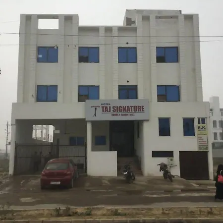 Hotel Taj Signature By Wb Inn-2