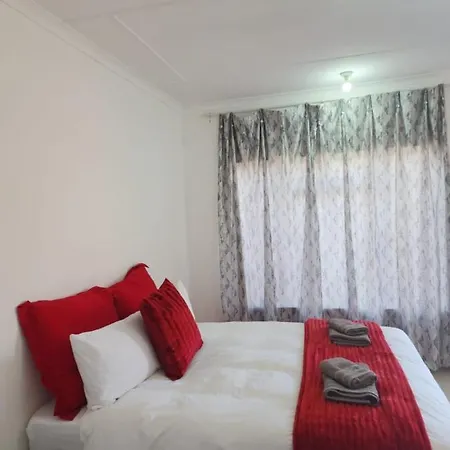 Casa Linda Guest House-2