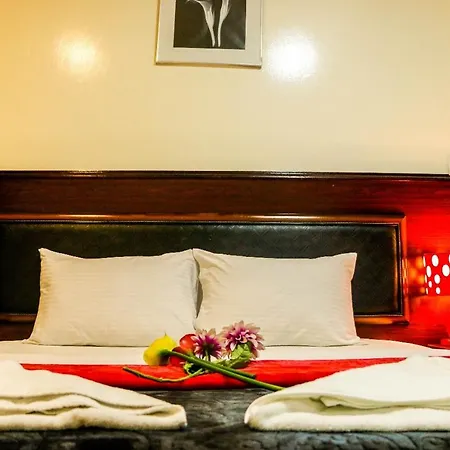 Karoon Hotel-2