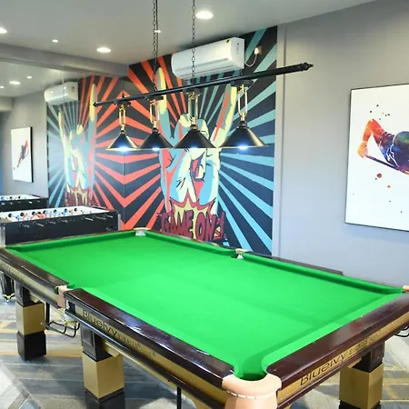 Hotel Blueivy Anand-3
