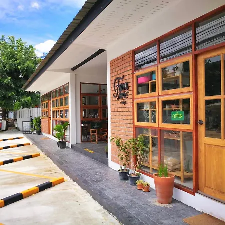 Sleep Sleep Suanphak Homestay-3