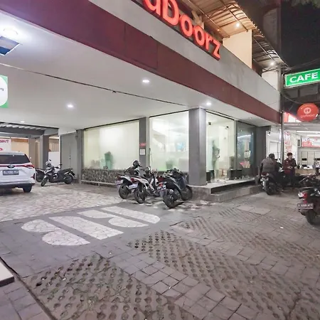 RedDoorz Syariah at Cigadung Raya Street-2