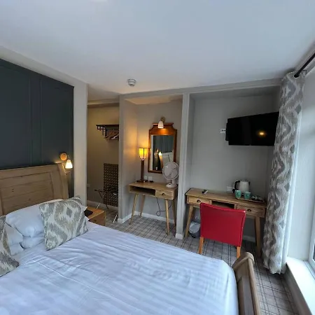 The Chainbridge Hotel-2