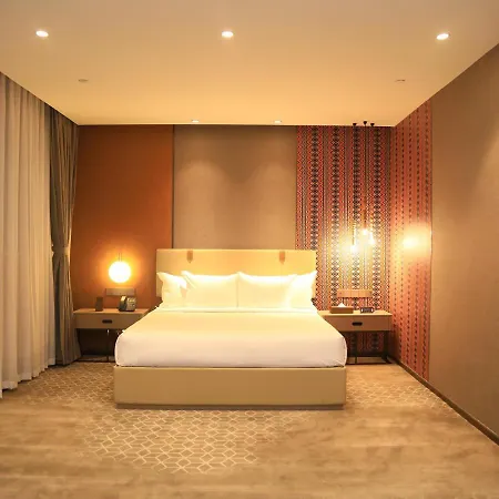Skylight In-Terminal Hotel-3