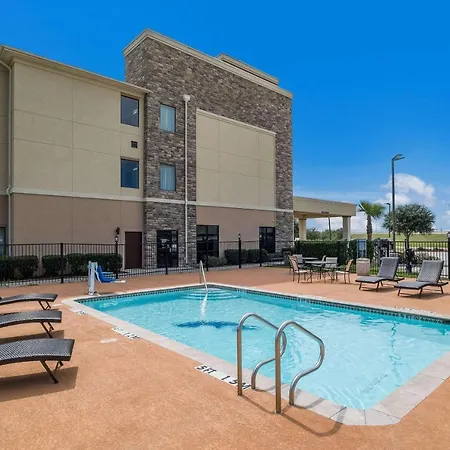 Comfort Inn & Suites Victoria North-2