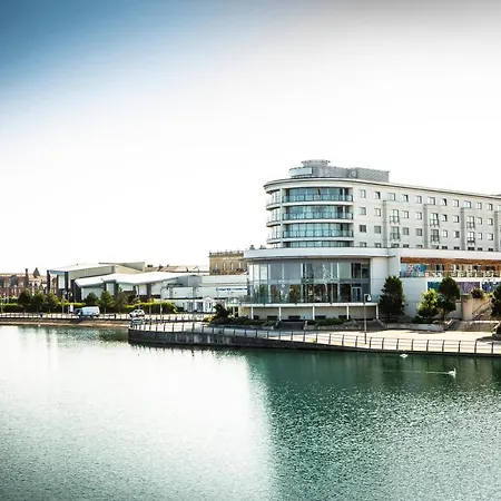 Waterfront Southport Hotel-2