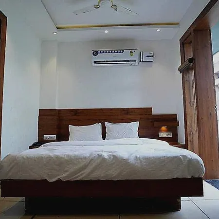 Hotel O Ashoka-2
