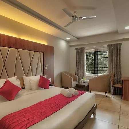 Lexus Inn-2
