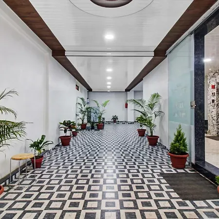 Treebo Hotel Rk Inn, Railway Station-3